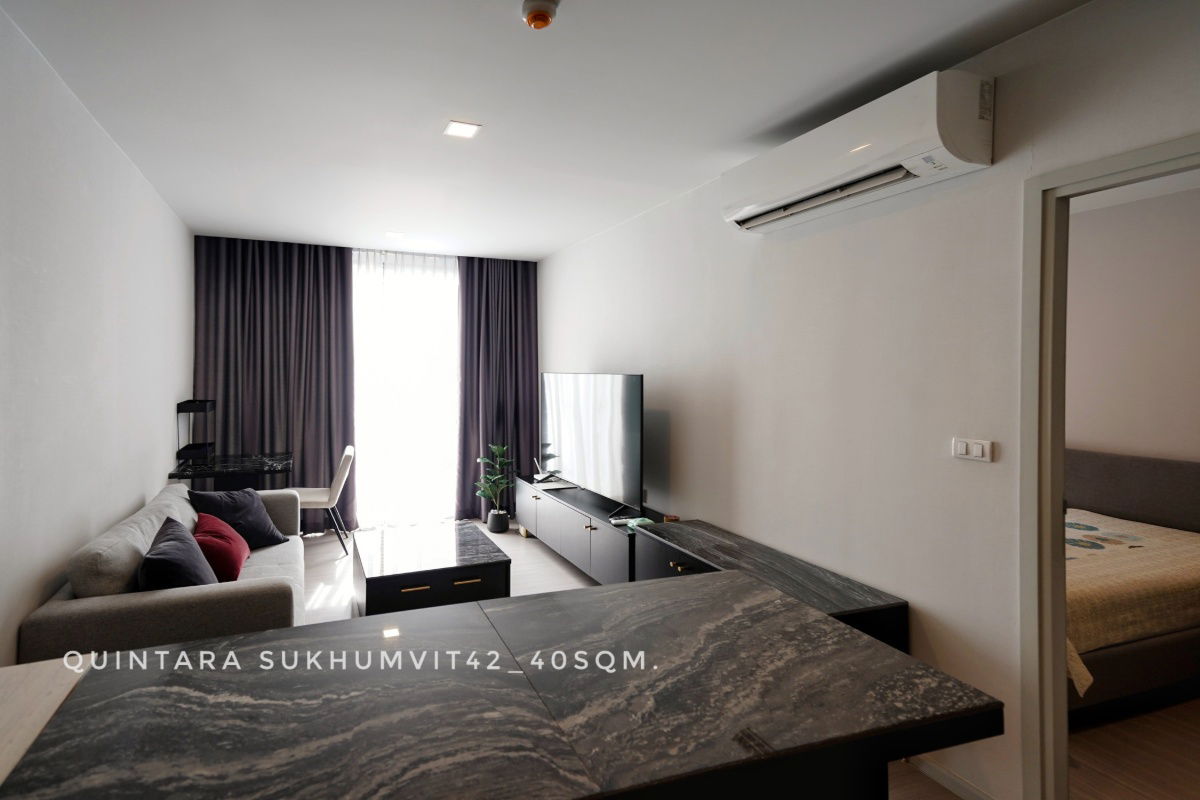 รูป Room for RENT at Quintara Treehaus Sukhumvit 42 pool view only 22,000/month, near BTS Phrakanong and Ekkamai - รูปที่ 4/12