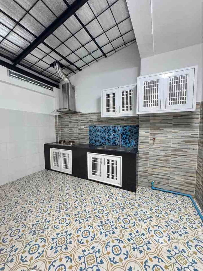 picture B999 Townhome for rent, 3 floors, The Exclusive project, Soi Phatthanakan 44 - 4/13