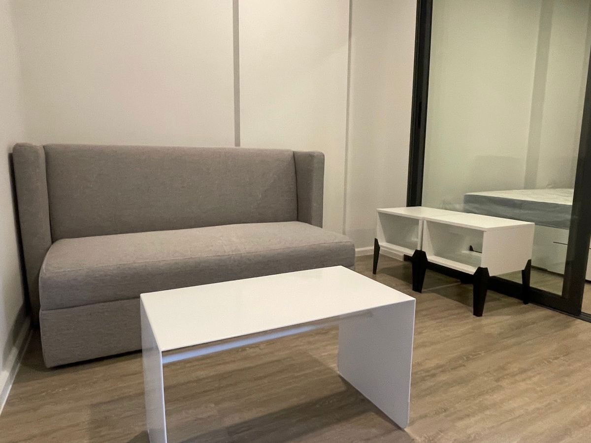 picture Condo 'blue' Blue Sukhumvit 89, near BTS On Nut and BTS Bang Chak, 500 m., fully furnished, ready to move in. - 1/8