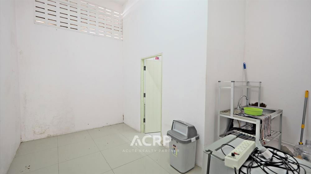 picture Shophouse for Sale 2 Units connect on Sathu Pradit Road. suitable to home office. - 4/18
