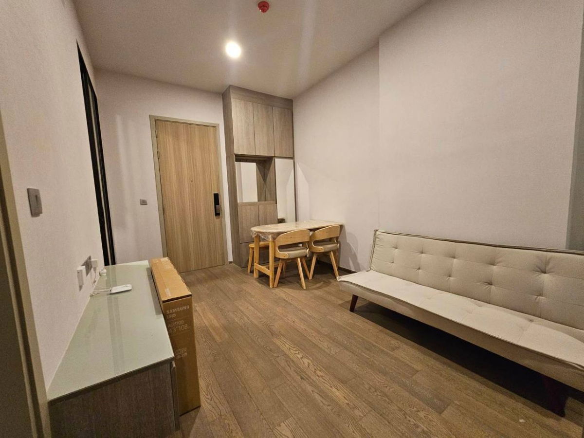 picture Park Origin Phayathai【𝐑𝐄𝐍𝐓】🔥Warm, elegant tones complemented by practical built-ins🔥  Contact Line ID: @hacondo - 3/10