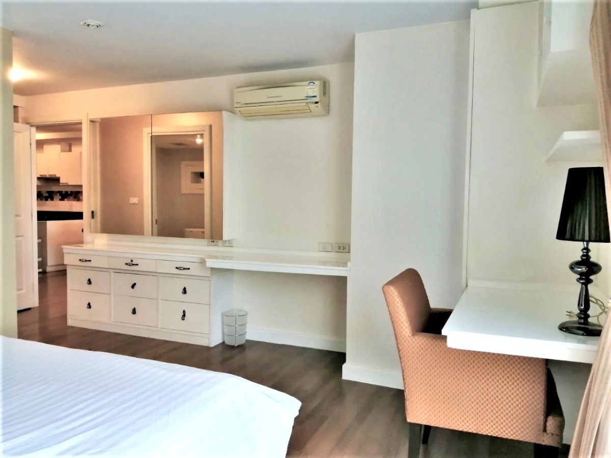 picture For Rent : Centric Place Ari 4 - Phaholyothin  (2 bed) 84 sq.m. 38,000 THB  Ready to move in  - 6/11