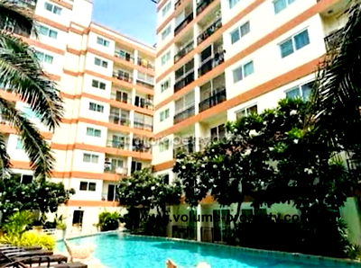 Condos for sale : PARKLANE JOMTIEN RESORT -Pool view 