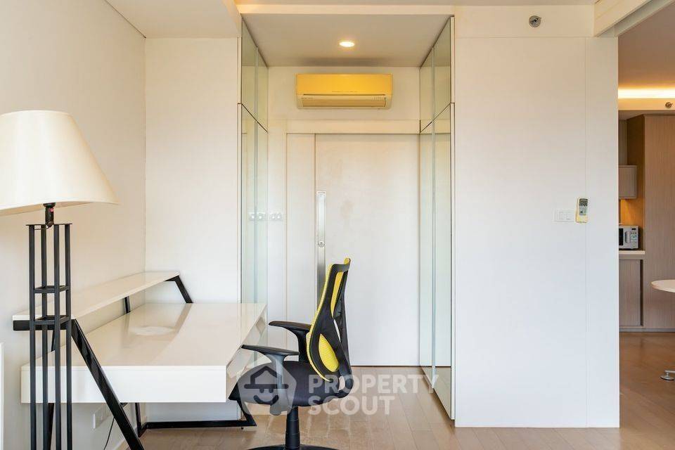 picture 1-BR Condo at Mode Sukhumvit 61 near BTS Ekkamai (ID 1832434) - 11/16