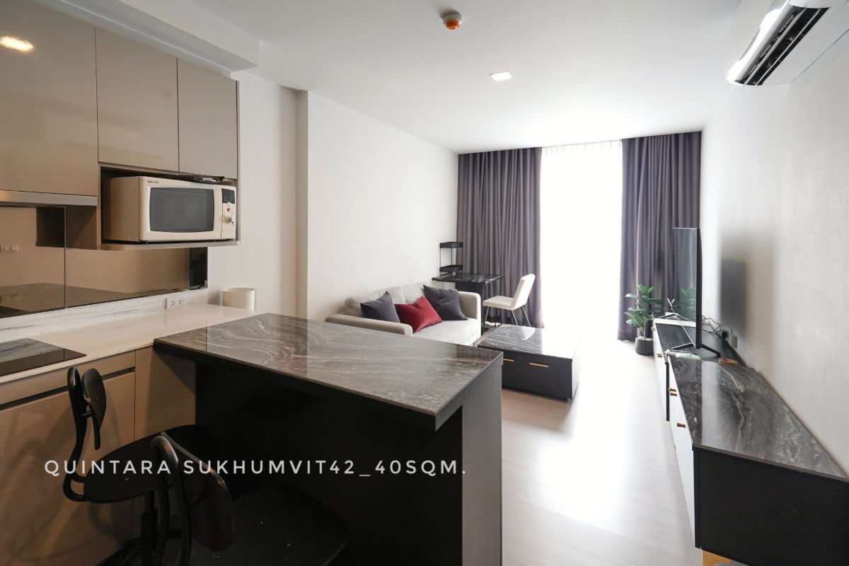 รูป Room for RENT at Quintara Treehaus Sukhumvit 42 pool view only 22,000/month, near BTS Phrakanong and Ekkamai - รูปที่ 3/12