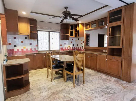 picture FOR RENT KRISSADA NAKORN 12 PHUTTHAMONTHON SAI 1 / 3 bedrooms 2 bathrooms / 65 Sqw. 170 Sqm. **26,000** CLOSE TO NEW SOUTHERN BUS TERMINAL - 4/14