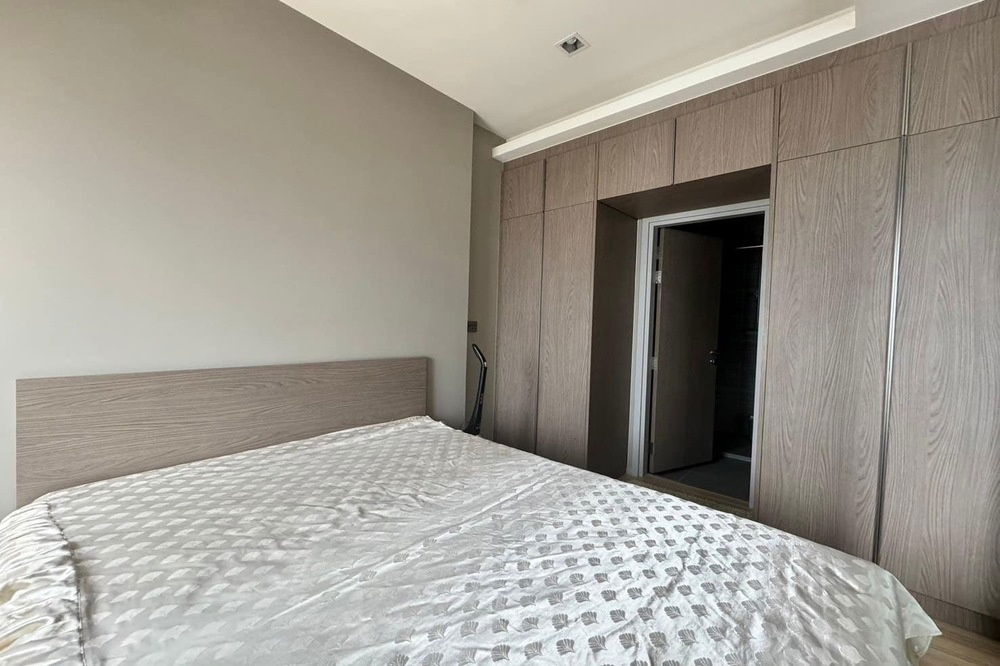 picture 🔥 For Sale !! Pet Friendly !! 🔥 Code C20240800073..........M Jatujak, 1 bedroom, 1 bathroom, high floor 29++, furnished, Special Deal!!📣📣 - 8/9