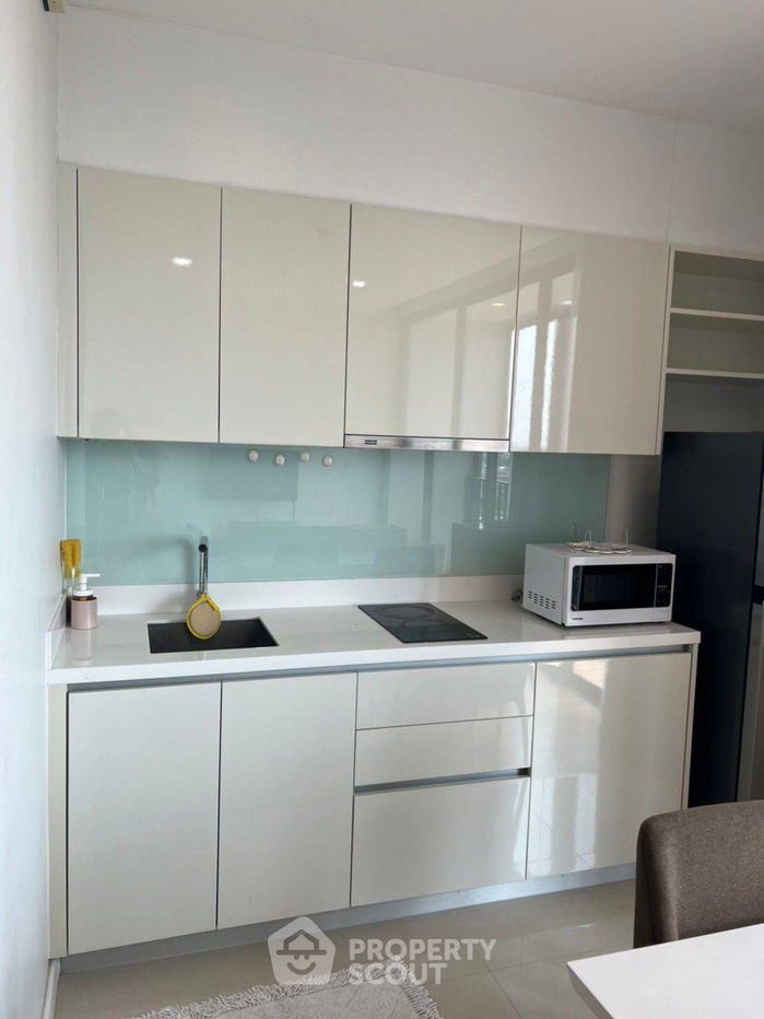 picture 1-BR Condo at Bright Wongwian Yai near BTS Pho Nimit (ID 965074) - 11/11