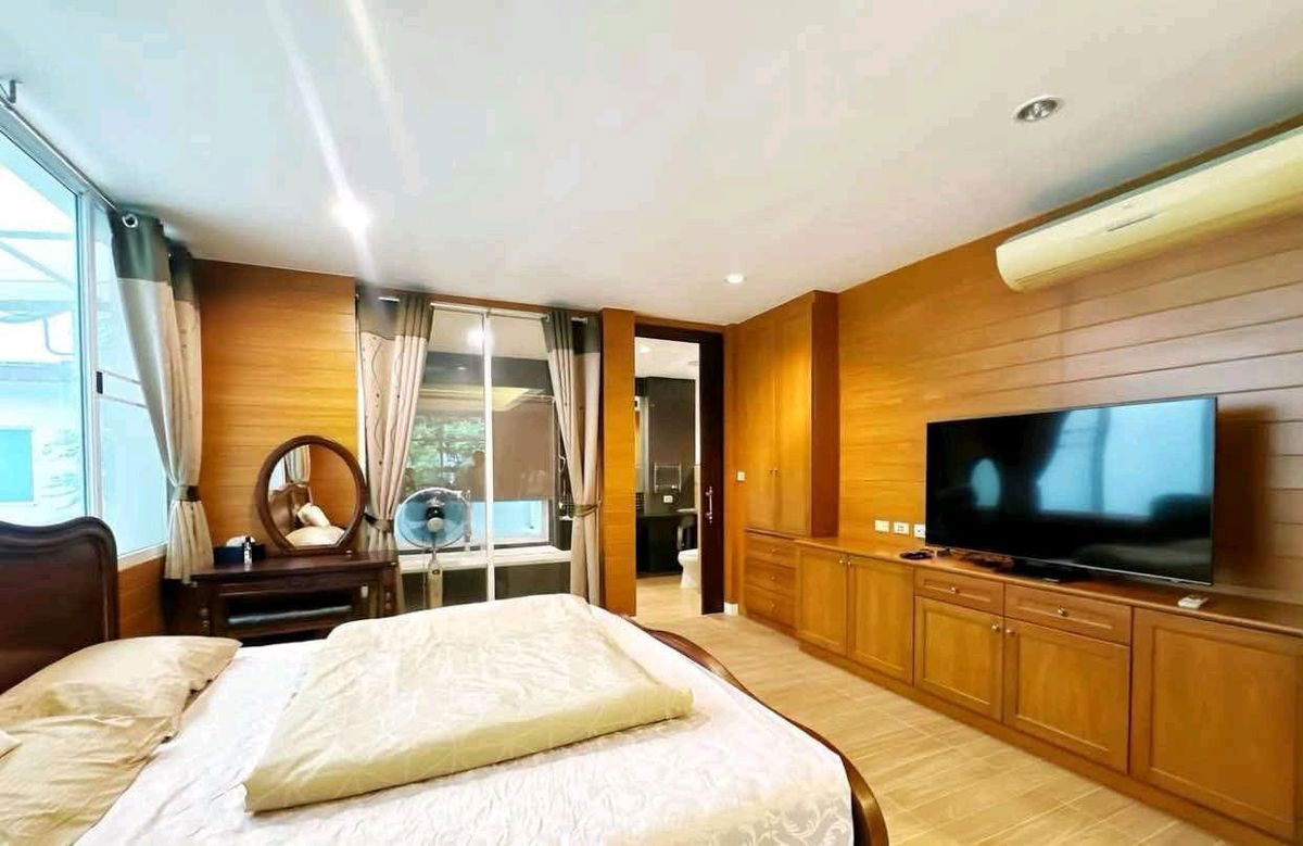 picture For Rent – Brand-New 3-Storey Detached House at Nirvana Rama 9 - 2/15