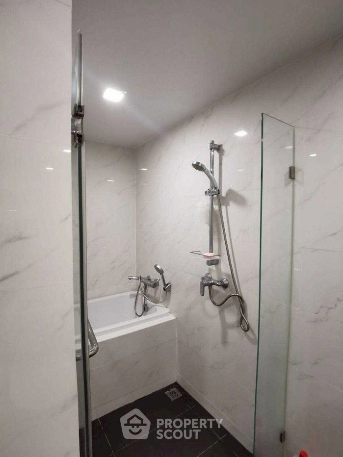 picture 1-BR Condo at Maestro 01 Sathorn - Yenakat near MRT Khlong Toei (ID 2233255) - 10/10