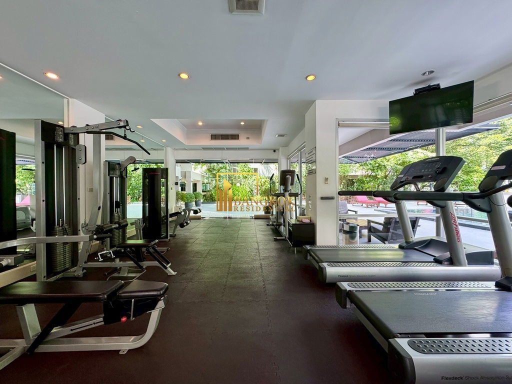 รูป Renovated 3 Bedroom Apartment For Rent in Phrom Phong - BR21064AP - รูปที่ 41/47