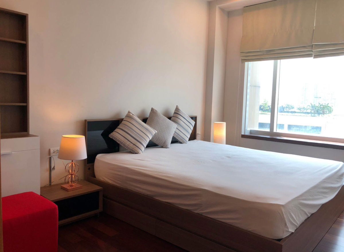 picture  Circle                       condominium - 4/7