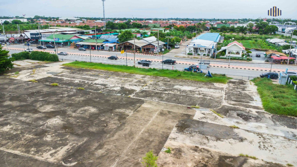 รูป โอกาสทองนักลงทุน! ที่ดินเกือบ 5 ไร่ ติดถนนใหญ่ ทำเลเด่นเมืองสุพรรณ! หน้าหมู่บ้านถึง 2 โครงการ ขายด่วน! ที่ดินเชิงพาณิชย์ หน้ากว้างถึง 90 เมตร - รูปที่ 8/13