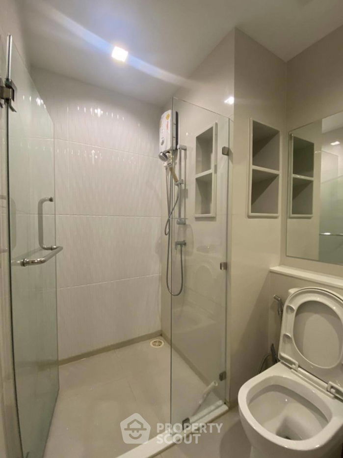 picture 1-BR Condo at Life Ladprao near BTS Ha Yaek Lat Phrao (ID 1858083) - 6/10