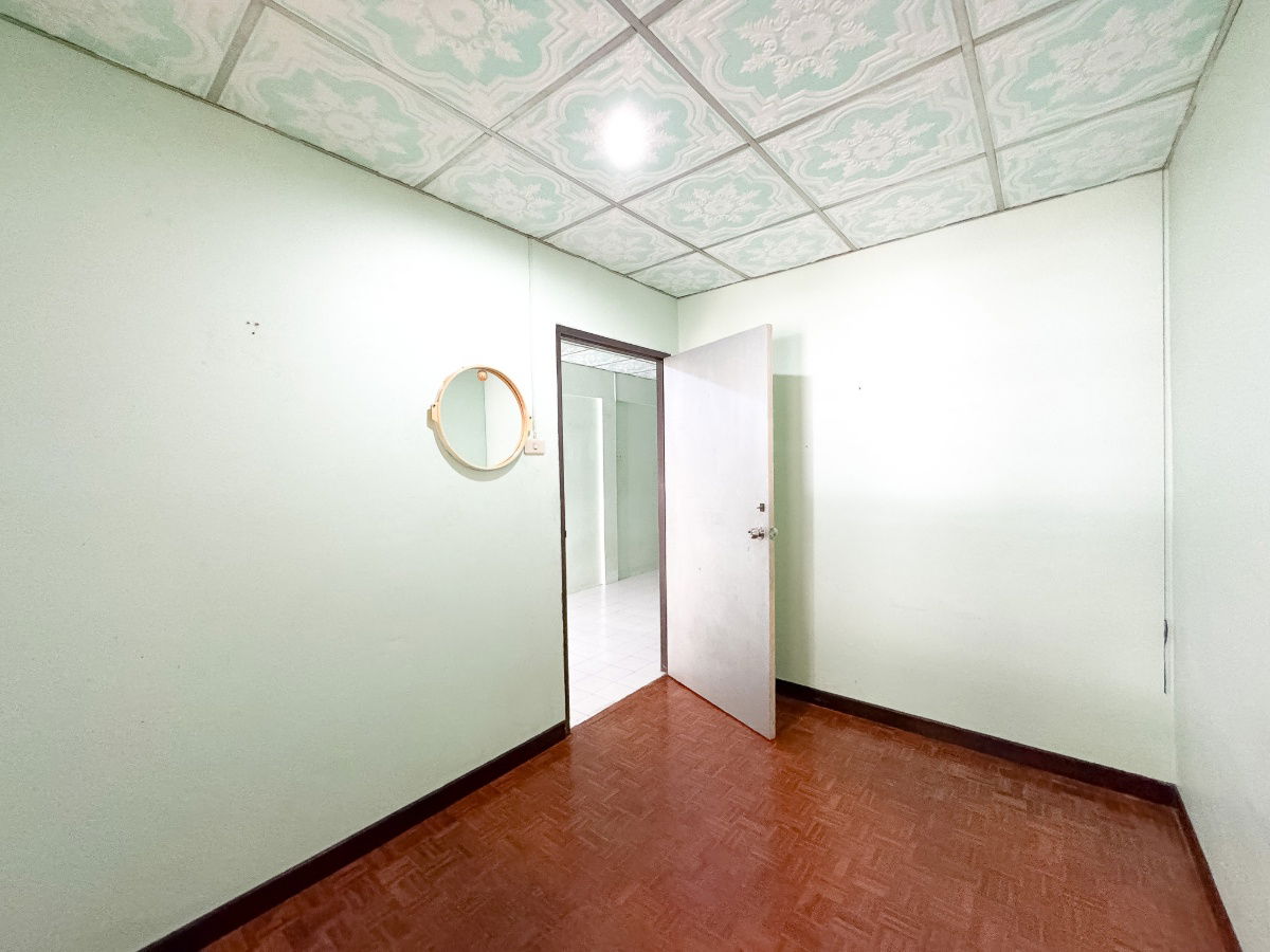 รูป 🏡 เงินเดือนหมื่นต้นๆ ก็สามารถเป็นเจ้าของบ้านได้ เพียง 690,000 บาท บ้านชั้นเดียว ราคาสุดคุ้ม! หมู่บ้านธันยพฤกษ์ คลอง 7 เงียบสงบ เดินทางสะดวกสบาย - รูปที่ 11/15