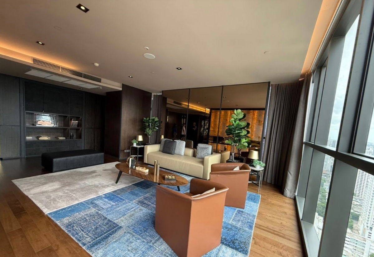 picture rent: Ashton Silom, beautiful, cheap, good location, ready to move in, near BTS Chong Nonsi. Interested? Add me on Line @841qqlnr - 17/22