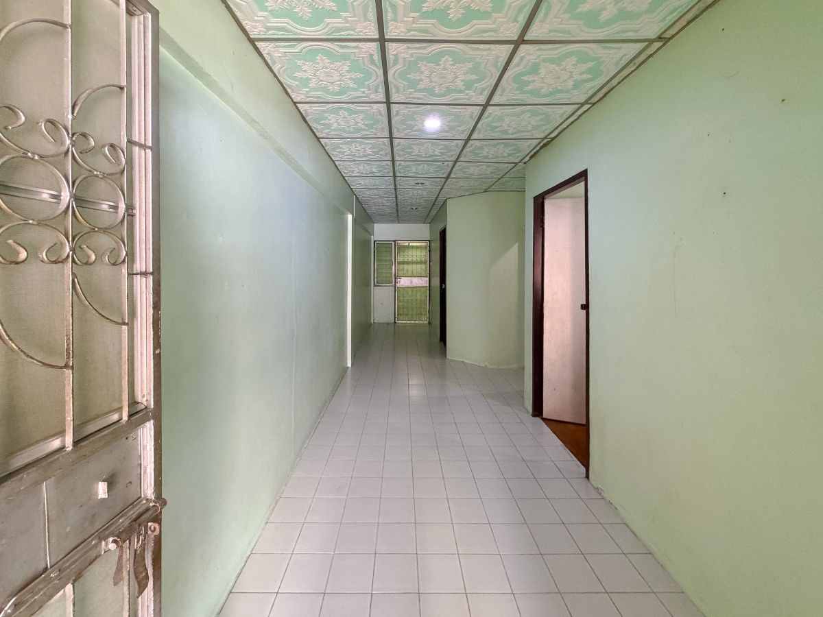 รูป 🏡 เงินเดือนหมื่นต้นๆ ก็สามารถเป็นเจ้าของบ้านได้ เพียง 690,000 บาท บ้านชั้นเดียว ราคาสุดคุ้ม! หมู่บ้านธันยพฤกษ์ คลอง 7 เงียบสงบ เดินทางสะดวกสบาย - รูปที่ 8/15