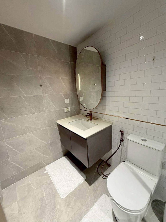 picture 𝗖𝗵𝗮𝗽𝘁𝗲𝗿 𝗧𝗵𝗼𝗻𝗴𝗹𝗼𝗿 𝟮𝟱 𝟮 𝗕𝗲𝗱𝗿𝗼𝗼𝗺 𝟮 𝗕𝗮𝘁𝗵𝗿𝗼𝗼𝗺 - 12/18