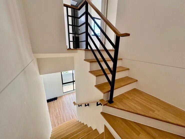 รูป 🏠 ขายบ้านทาวน์โฮม โครงการ สิริเพลส พระราม 2 บ้านเลขที่ 1111/101  (แปลงมุมนอก) 🏠 - รูปที่ 2/9