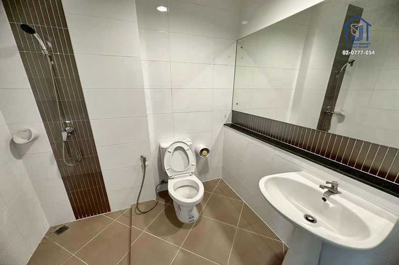 รูป ขายโฮมออฟฟิศ 3 ชั้น พรีเมี่ยม เพลส เอกมัย-รามอินทรา ถนนนวลจันทร์  ใกล้ทางด่วนรามอินทรา-อาจณรงค์ หลังมุม รีโนเวทใหม่ - รูปที่ 9/15