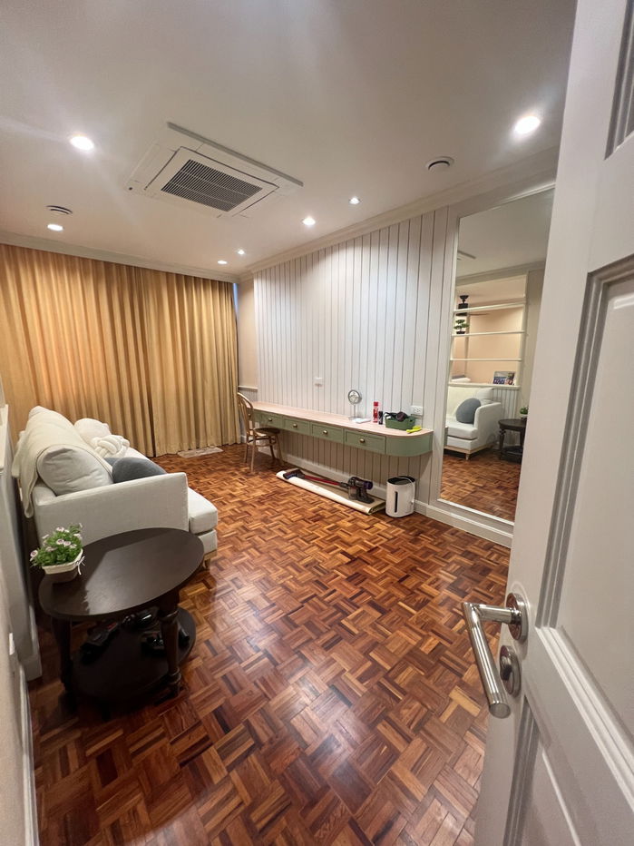 picture Townhouse Nana Sukhumvit Soi 3 for RENT - 13/17