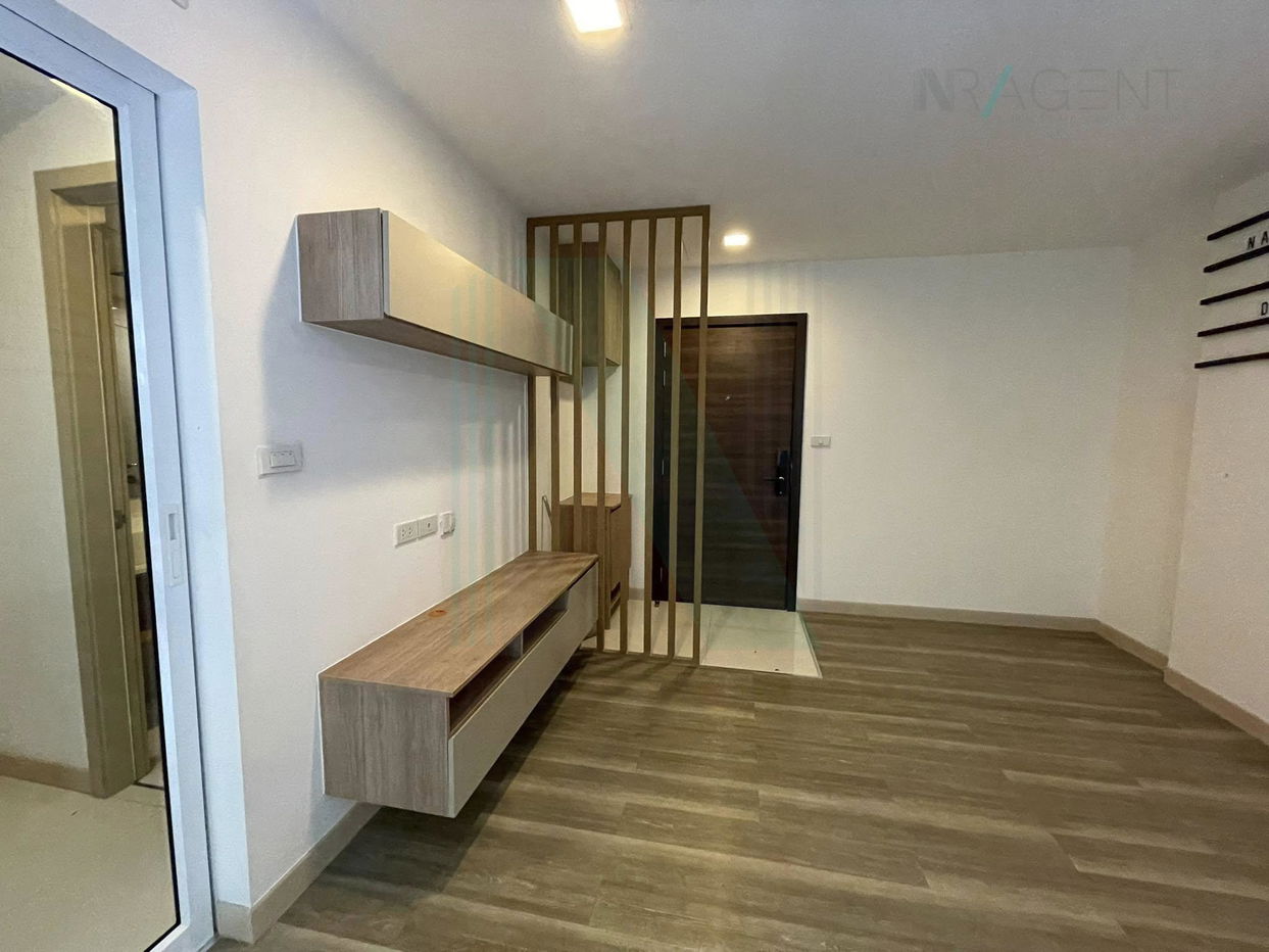 picture For Rent Condo MONIIQ SUKHUMVIT 64 Building B, Floor 2,1 bed room, Room size 32 sqm - 2/8