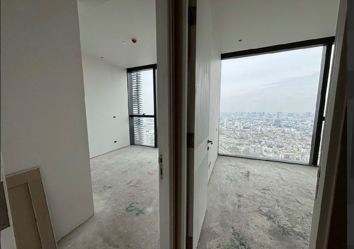 picture Penthouse for sale in a luxury condo with a view of the Chao Phraya River.🛳️🗺️  Project: Canapaya Residence🏦 - 24/30
