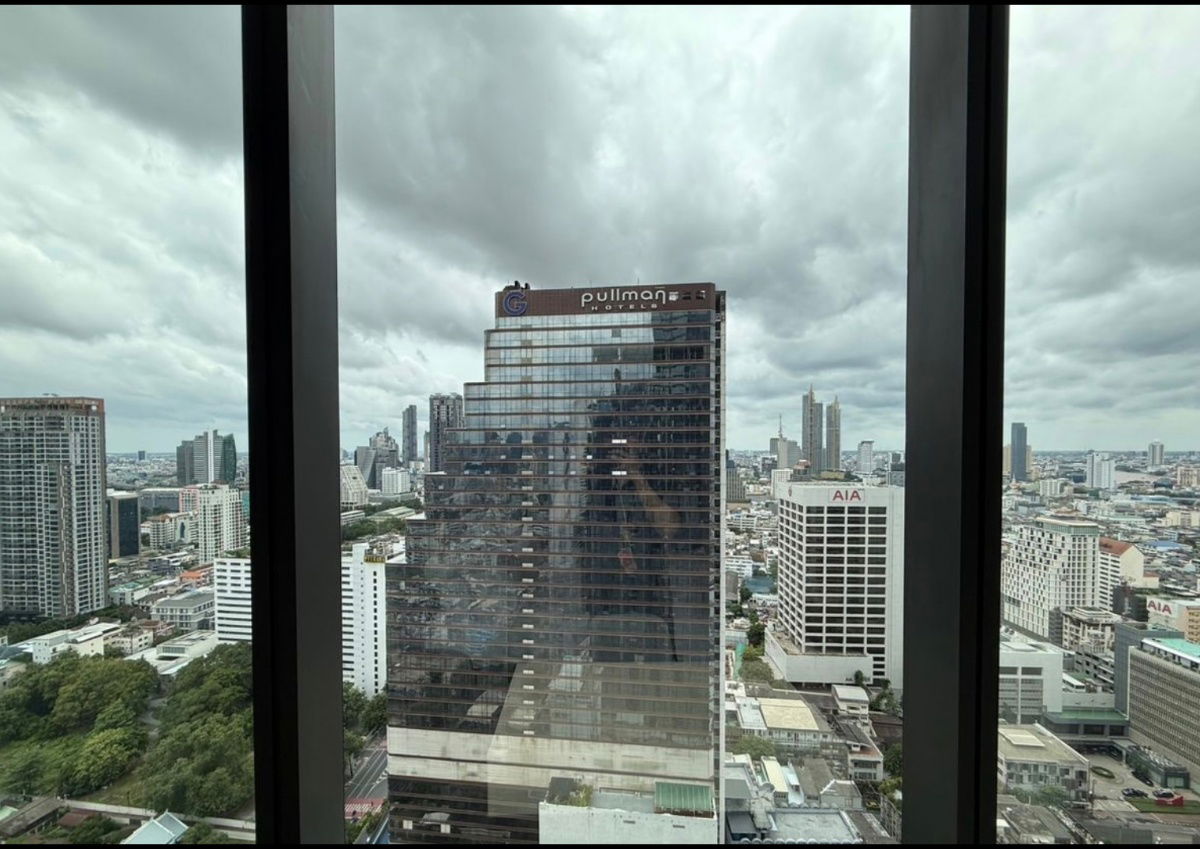 picture rent: Ashton Silom, beautiful, cheap, good location, ready to move in, near BTS Chong Nonsi. Interested? Add me on Line @841qqlnr - 8/22