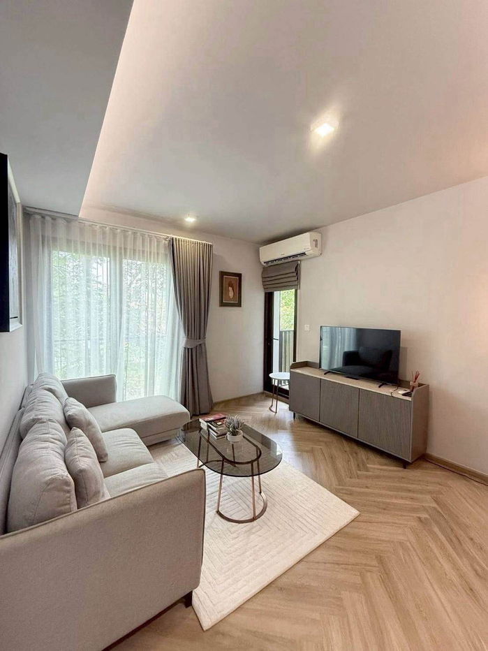 picture 𝗖𝗵𝗮𝗽𝘁𝗲𝗿 𝗧𝗵𝗼𝗻𝗴𝗹𝗼𝗿 𝟮𝟱 𝟮 𝗕𝗲𝗱𝗿𝗼𝗼𝗺 𝟮 𝗕𝗮𝘁𝗵𝗿𝗼𝗼𝗺 - 5/18
