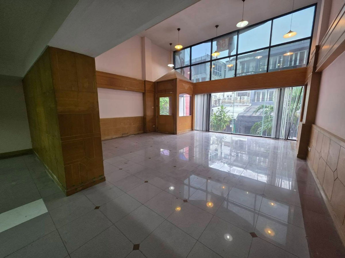 picture Vibhavadi Soi 2, 6-storey commercial building for sale - 5/5
