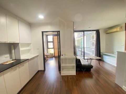 📍ให้เช่าคอนโด ดี 65 (D 65 Condominium) – ใกล้ BTS เอกมัย (เดินเพียงไม่กี่นาที)