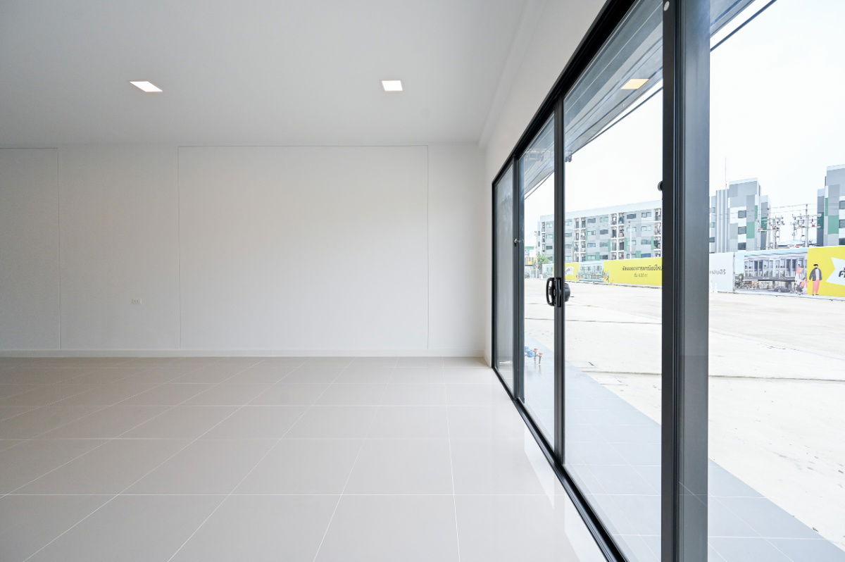 รูป คุ้มค่าทั้งอยู่อาศัยและทำธุรกิจ อาคารพาณิชย์ Siri Avenue บางนา บ้านเลขที่ 988/34 - รูปที่ 4/9