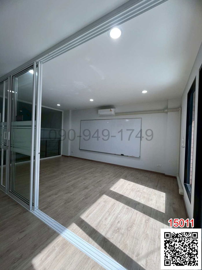 รูป เช่า ทาวน์โฮม 3.5 ชั้น Premium Place พหลโยธิน-รามอินทรา บ้านหลังมุม  - รูปที่ 12/19
