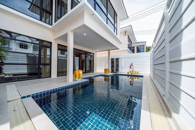 รูป ขายบ้านเดี่ยวสไตล์โมเดิร์น เขตพัทยา ซอยกอไผ่ บางละมุง ชลบุรี  - รูปที่ 1/19