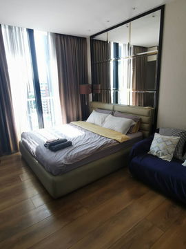 Park Origin Phrom Phong | Near BTS Phrom Phong