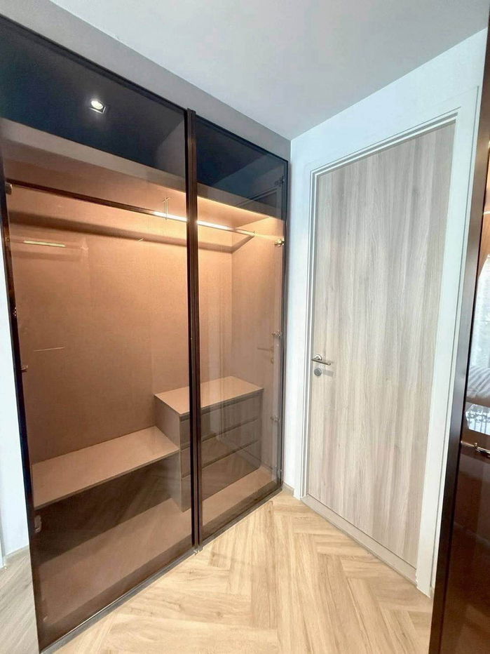 picture 𝗖𝗵𝗮𝗽𝘁𝗲𝗿 𝗧𝗵𝗼𝗻𝗴𝗹𝗼𝗿 𝟮𝟱 𝟮 𝗕𝗲𝗱𝗿𝗼𝗼𝗺 𝟮 𝗕𝗮𝘁𝗵𝗿𝗼𝗼𝗺 - 15/18