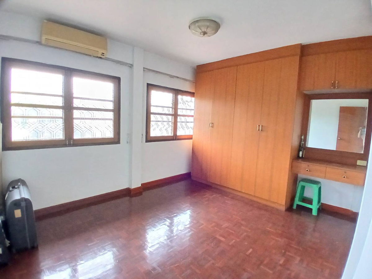 รูป ขายบ้านเดี่ยว หมู่บ้านเมืองทองนิเวศน์ 1 ใกล้ MRTแจ้งวัฒนะ 14 Tel.0999983897 - รูปที่ 22/23