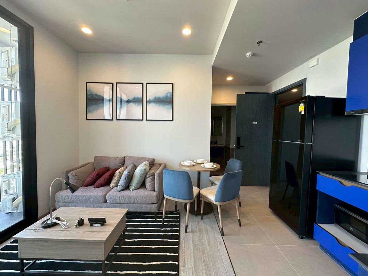 picture Condo for Rent : XT Ekkamai  2Bed 2Bath - 2/11