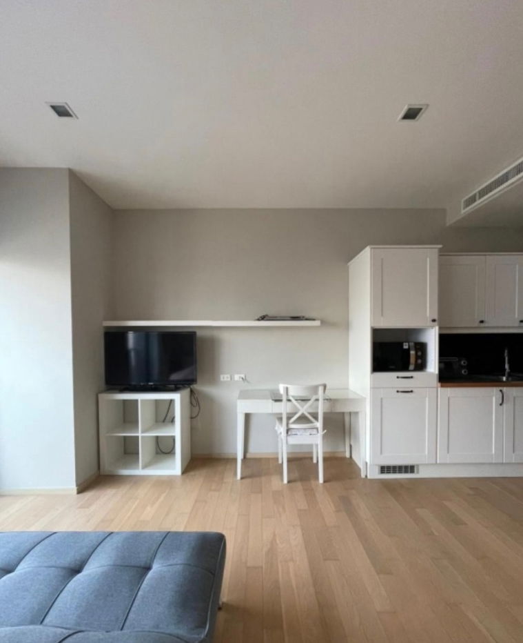 picture rent: Noble Reveal, beautiful, cheap, good location, ready to move in, near BTS Ekkamai. Interested? Add me on Line @841qqlnr - 5/9