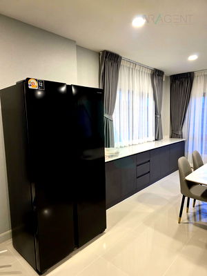 บ้านเดี่ยวให้เช่า : 🎉 ให้เช่าบ้านเดี่ยว 2 ชั้น เซนโทร บางนา 2 4 ห้องนอน 5 ห้องน้ำ
