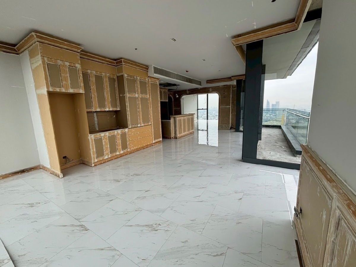 picture Penthouse for sale in a luxury condo with a view of the Chao Phraya River.🛳️🗺️  Project: Canapaya Residence🏦 - 3/30