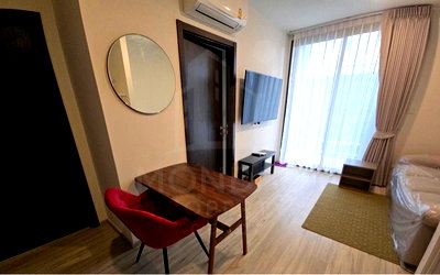 Condos for rent : For rent: XT Huaikhwang – Near MRT Huai Khwang (Just a few minutes’ walk) MD-