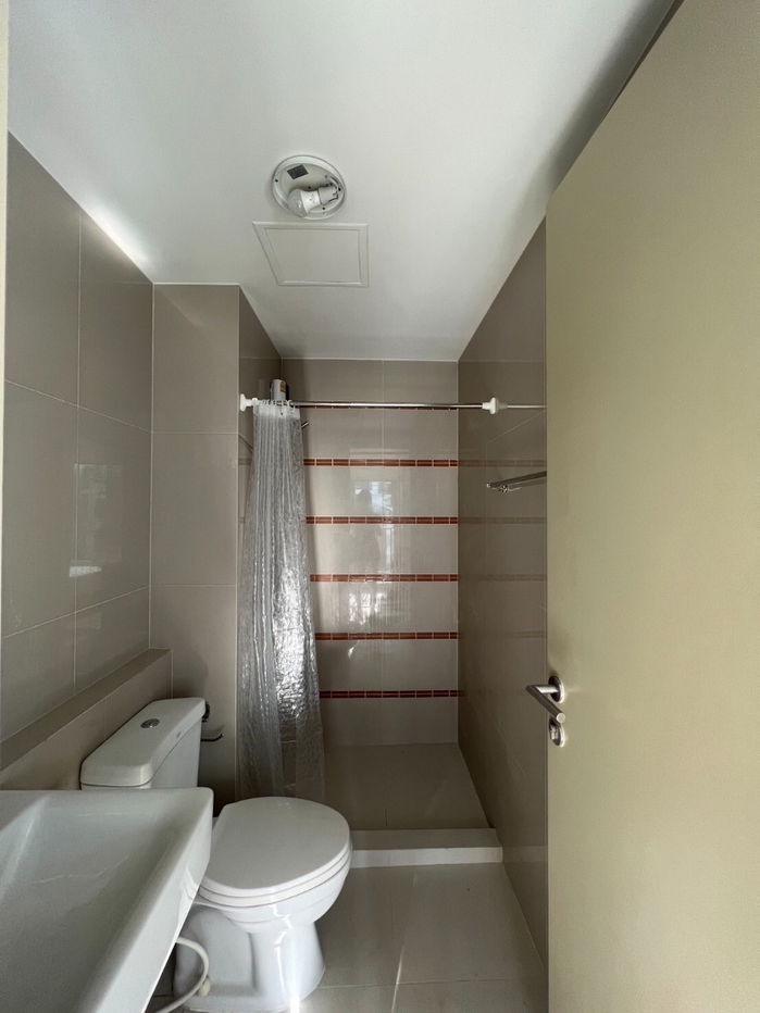 picture For Rent: D Condo Campus Resort Thammasat Rangsit Phase 2 1 Bedroom, 1 Bathroom Usable area: 30.97 sq.m. Located on the 3rd Floor - 10/10