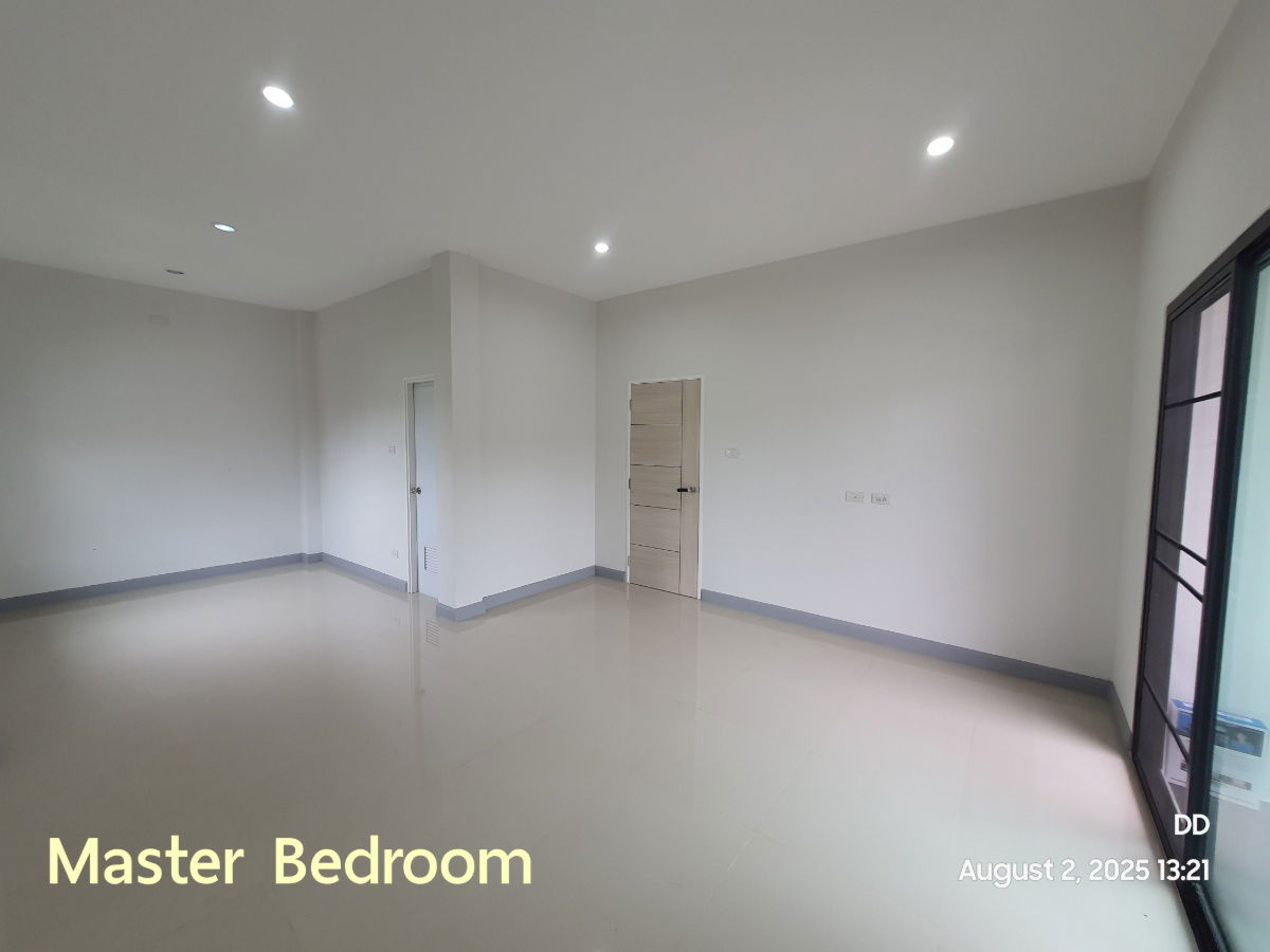 รูป DD-0316 🔥ลดราคาพิเศษ🔥 ขายบ้านสร้างใหม่ 4 ห้องนอน 3 ห้องน้ำ สันทรายหลวง ใกล้ที่ว่าการอำเภอสันทราย เชียงใหม่ - รูปที่ 16/20