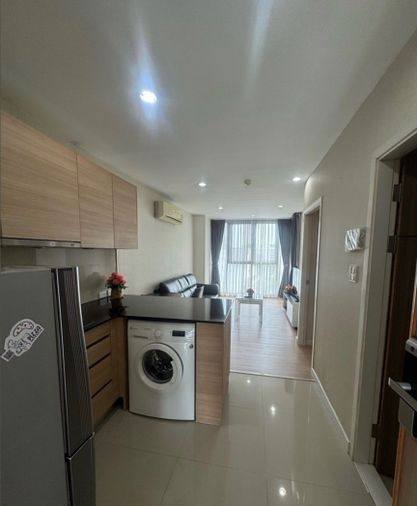 For rent: D25 Thonglor Condominium, beautiful, good location fully furnished, near Donki Mall, Thonglor-Ekkamai. Interested? Add me on Line @841qqlnr.