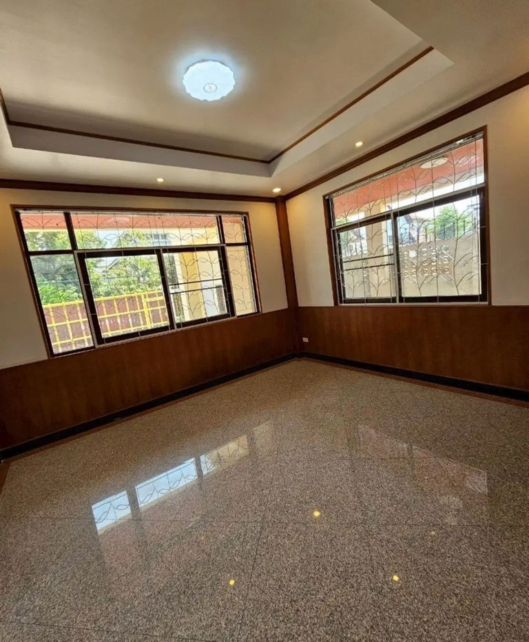 รูป ให้เช่าบ้านเดี่ยว 3 ชั้นลาดพร้าว 93 เหมาะพักอาศัยและสำหรับทำออฟฟิศ สำนักงาน สตูดิโอไลฟ์สด สามารถจดทะเบียนได้ - รูปที่ 24/39