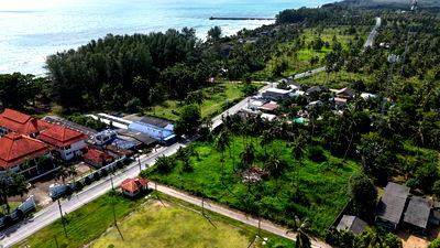 ที่ดิน ตะกั่วทุ่ง พังงา : ขายที่ดินวิวทะเลพังงา ติดถนน หาดนาใต้ อ.โคกกลอย เดิยเพียง 1 นาทีถึงชายหาด