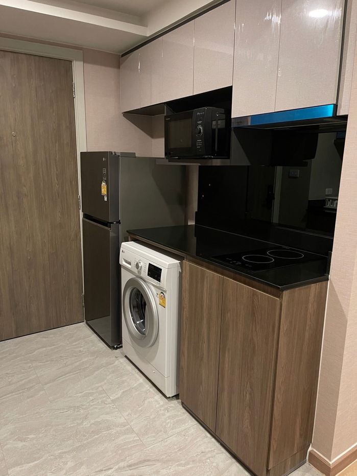 picture Best Value in Thonglor! Fully Furnished Luxury Condo at LLOYD, Soonvijai–Thonglor  - 8/15