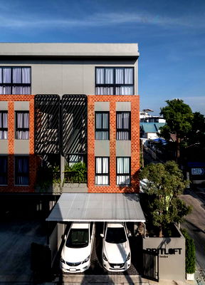 Townhouses for sale : 🚩 For Sell Town house BRITLOFT CHOKCHAI 4 3-story 3 bedroom 4 bathroom