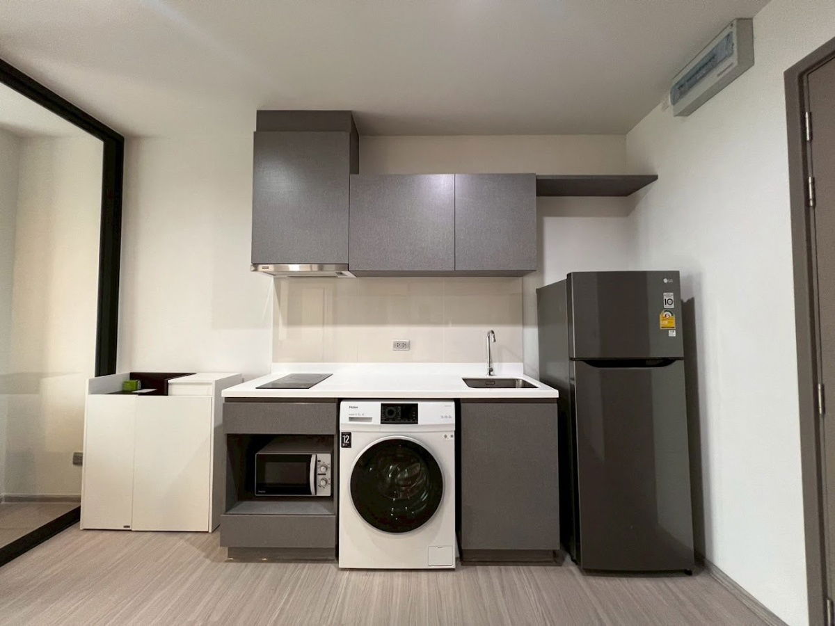 picture Fully furnished room for rent , near MRT Rama 9 - Life Asoke Hype - 9/12